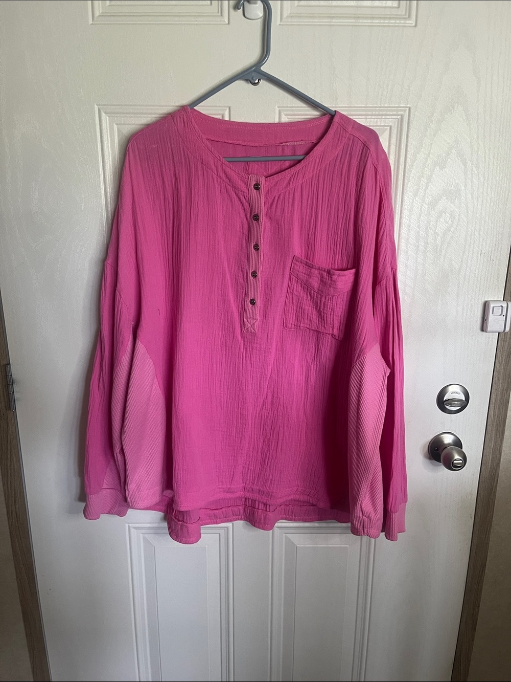 Women's Pink Henley Pocket Long-Sleeve Top